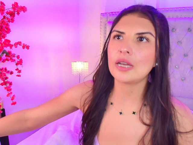 Ahilin-luther live cam on BongaCams
