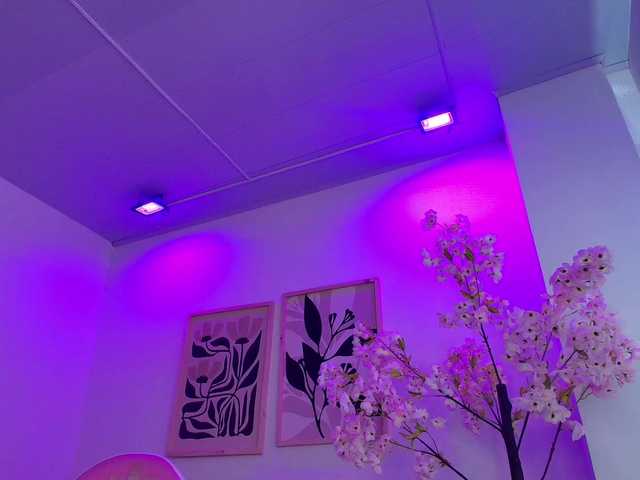 Ahilin-luther live cam on BongaCams
