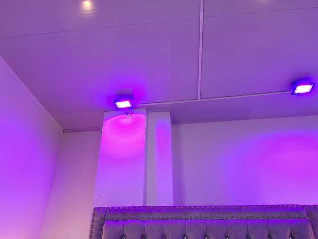 Ahilin-luther live cam on BongaCams