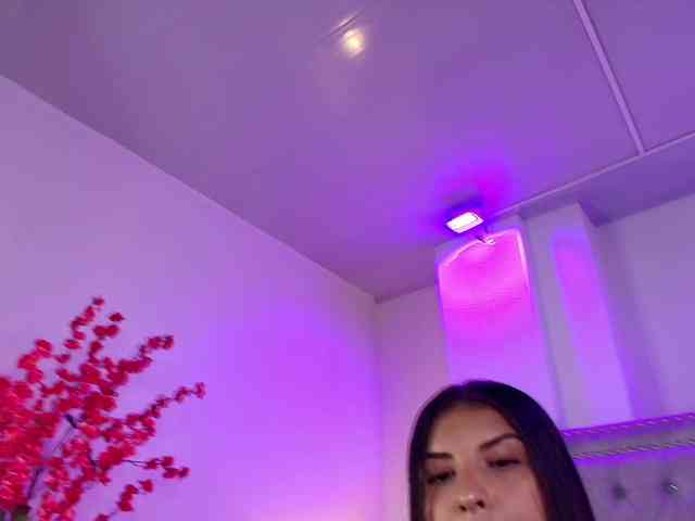 Ahilin-luther - Girl 
