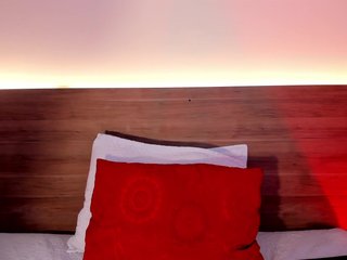 thamiina Porn Show