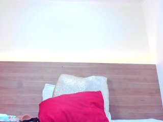 thamiina Porn Show