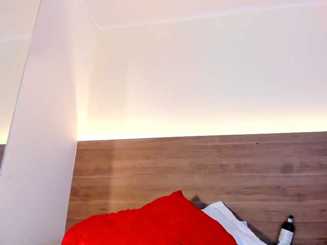 thamiina live cam on BongaCams
