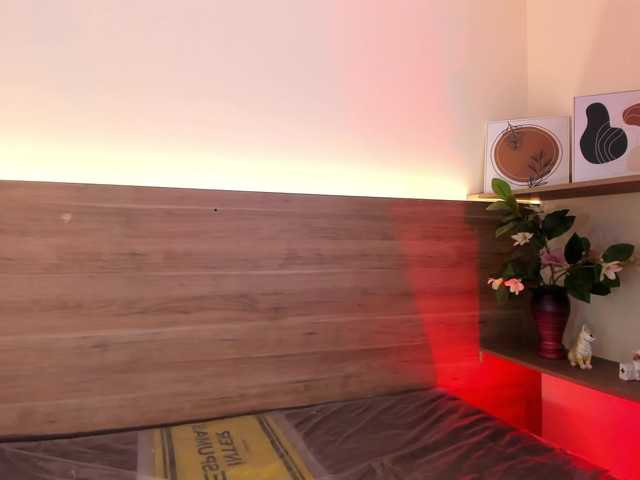 thamiina live cam on BongaCams