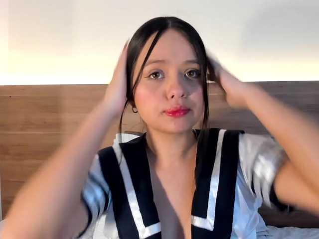 thamiina live cam on BongaCams