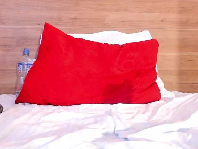 thamiina live cam on BongaCams