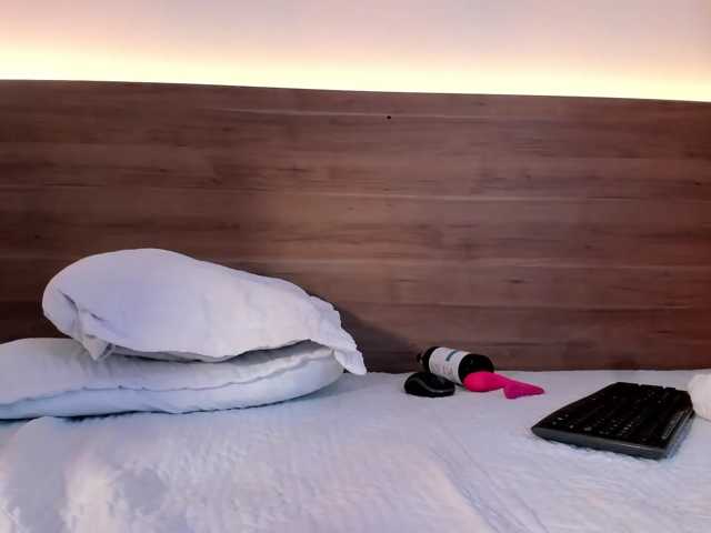 thamiina live cam on BongaCams