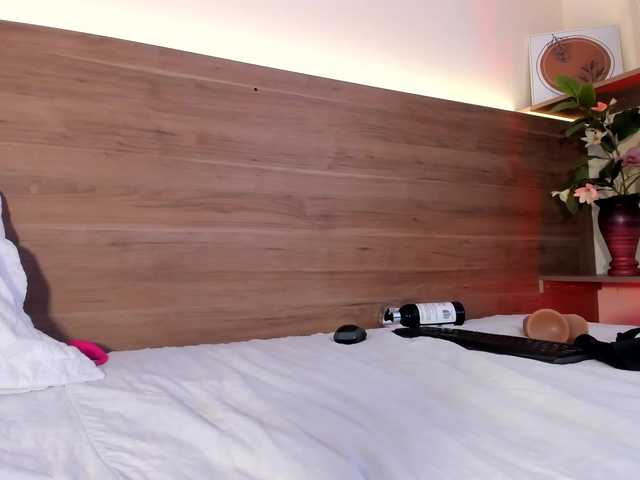 thamiina live cam on BongaCams