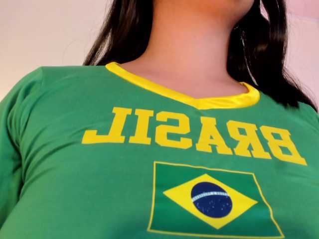 thamiina live cam on BongaCams