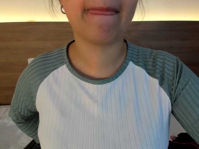 thamiina live cam on BongaCams