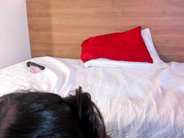 thamiina live cam on BongaCams