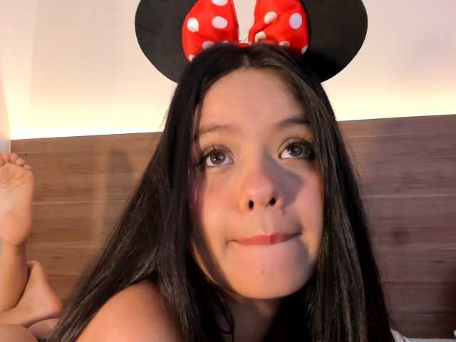 thamiina live cam on BongaCams