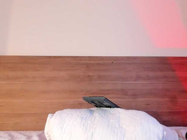 thamiina live sex show
