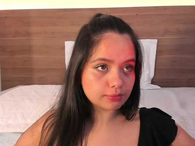 thamiina live cam on BongaCams