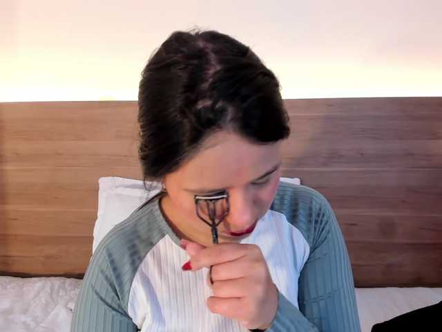 thamiina live cam on BongaCams