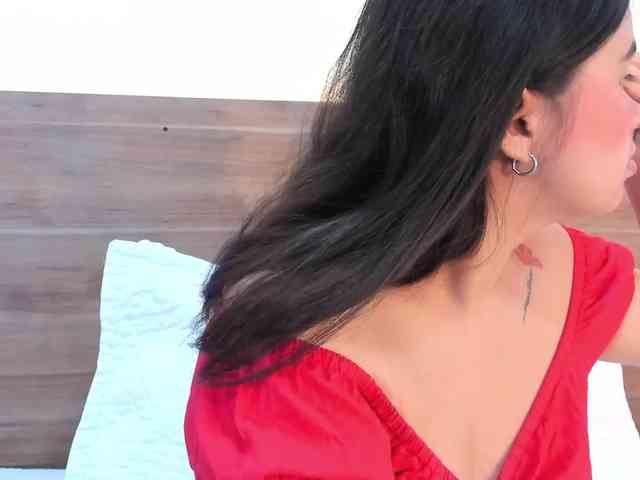 thamiina webcam