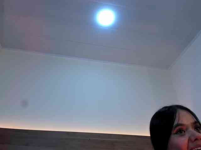 thamiina webcam