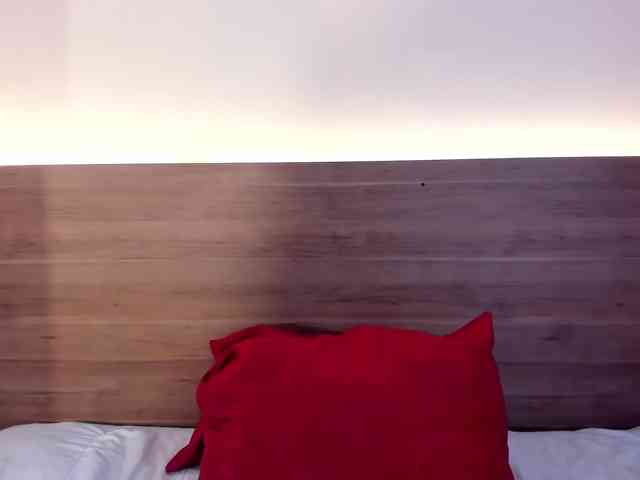 thamiina webcam