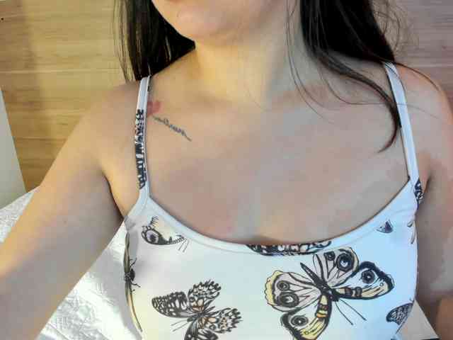 thamiina webcam