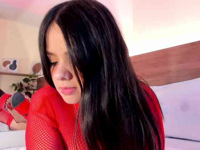 thamiina webcam