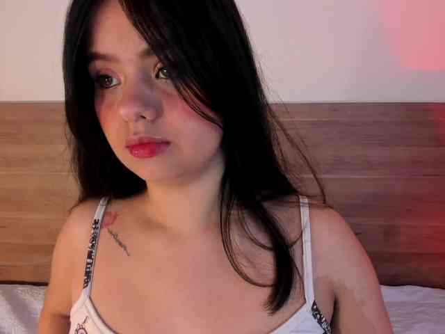 thamiina webcam