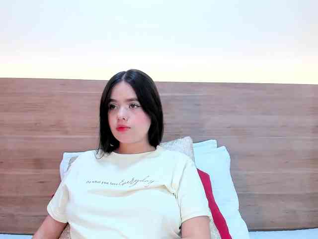 thamiina webcam