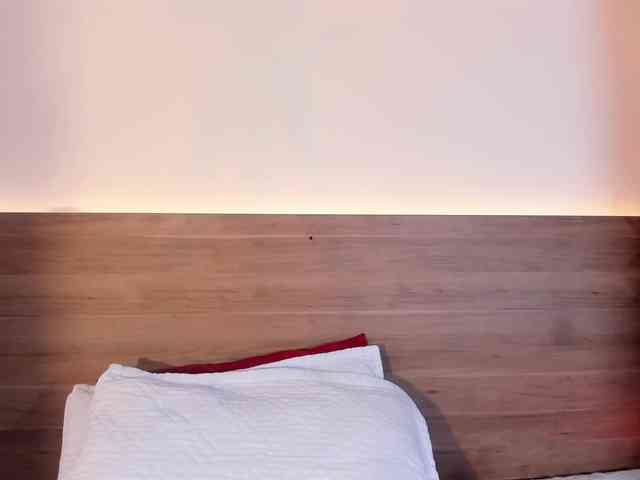 thamiina webcam