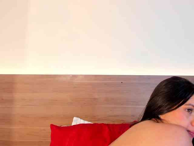 thamiina webcam