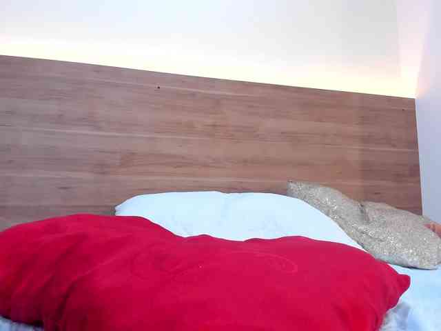 thamiina webcam