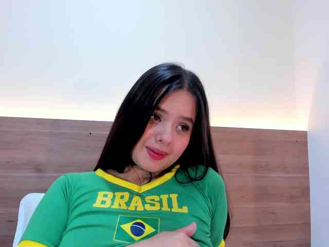 thamiina webcam
