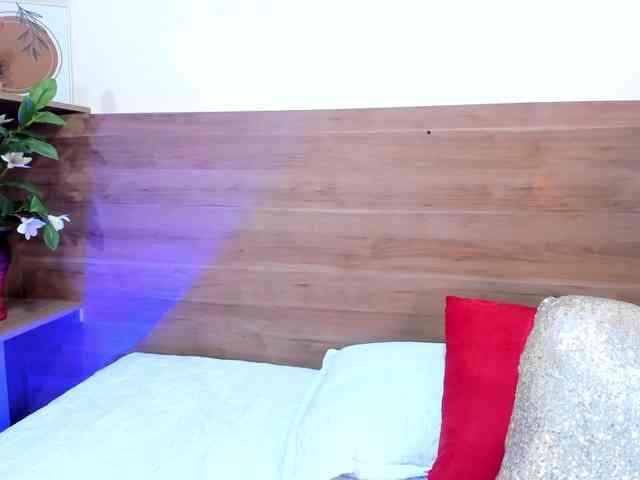thamiina webcam