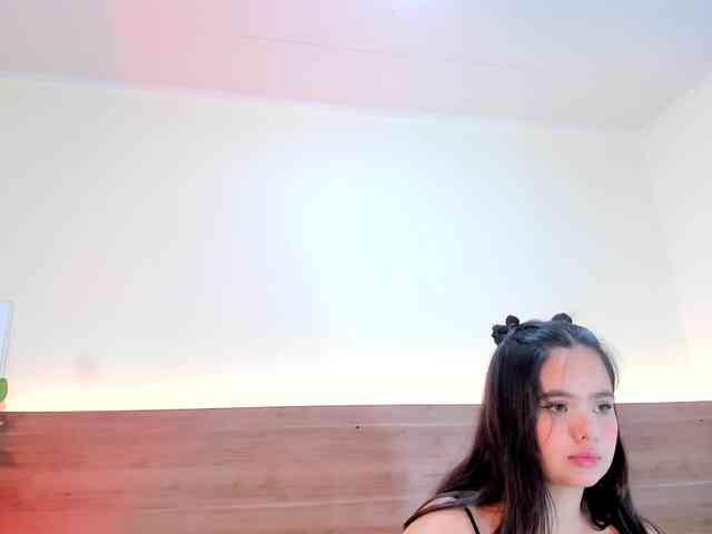 thamiina webcam