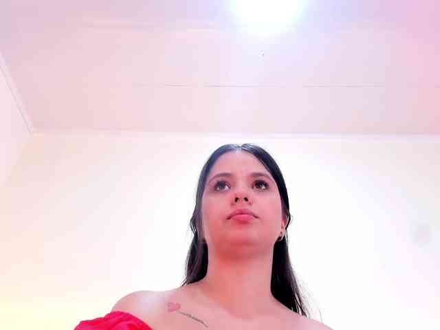 thamiina webcam