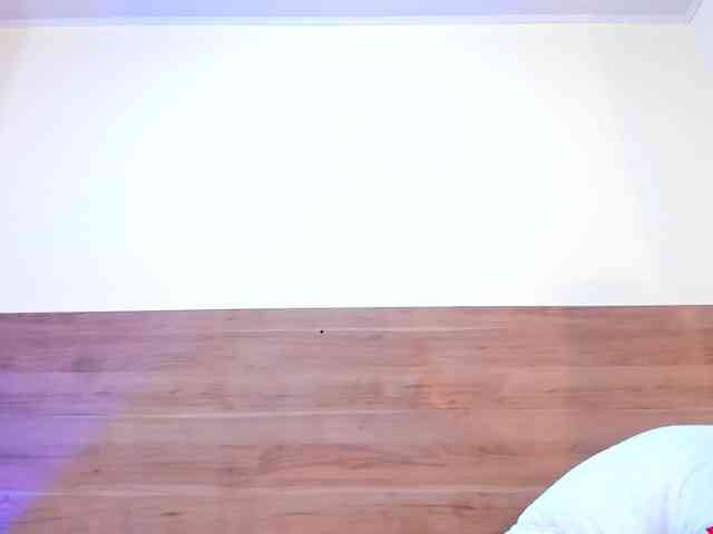 thamiina webcam