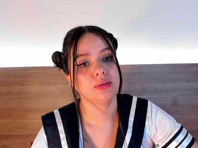 thamiina webcam
