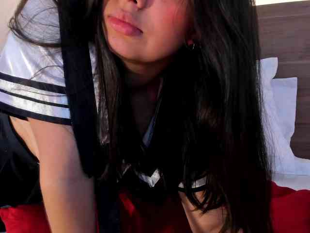 thamiina webcam