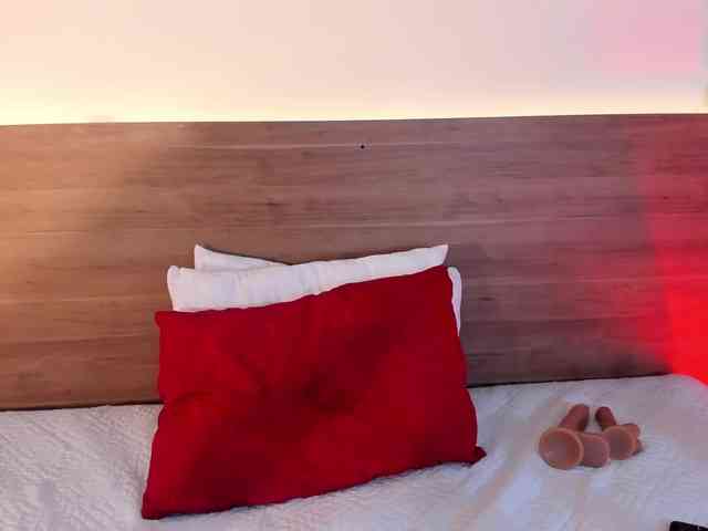 thamiina webcam