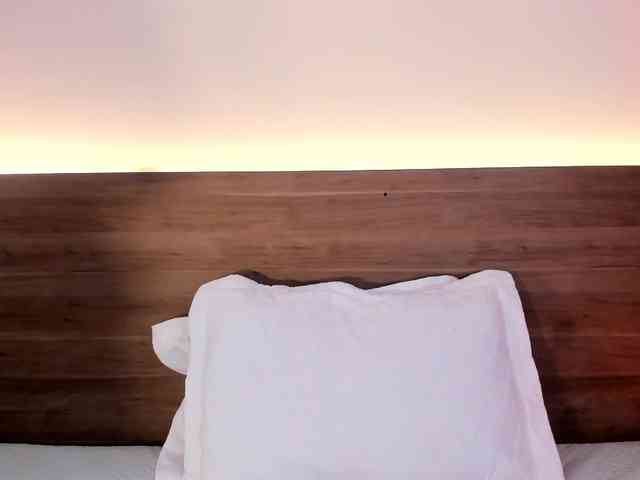 thamiina webcam