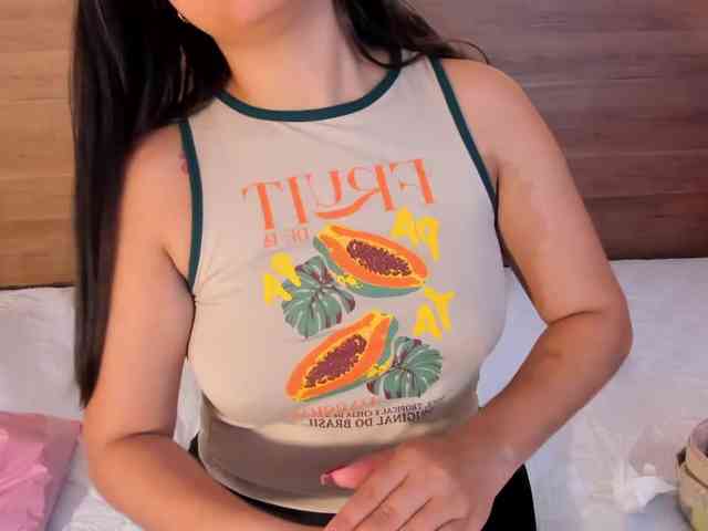 Modelo: thamiina