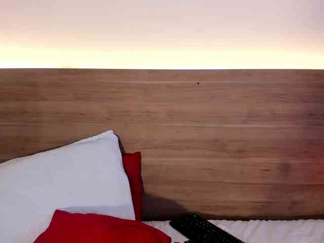 thamiina webcam