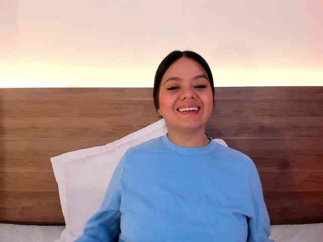 thamiina webcam