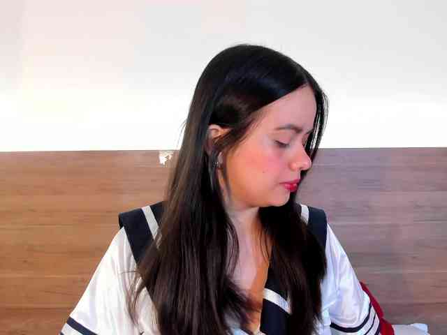 thamiina webcam