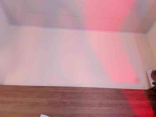 thamiina webcam