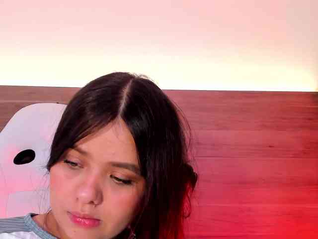 thamiina webcam