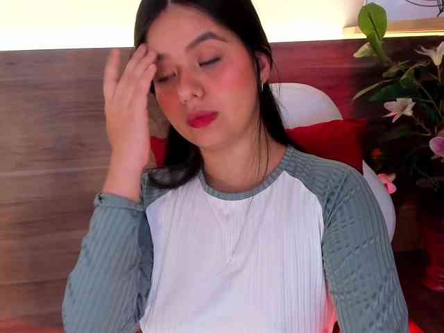 thamiina webcam