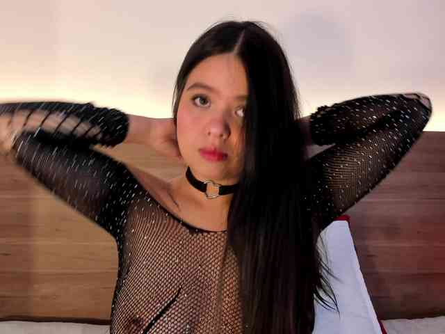 thamiina webcam
