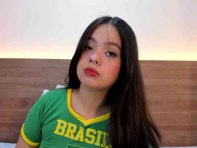 thamiina webcam