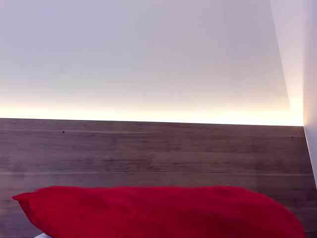 thamiina webcam