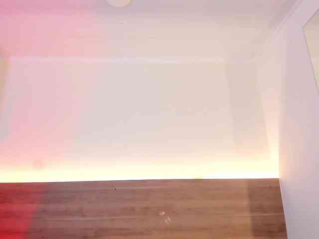 thamiina webcam