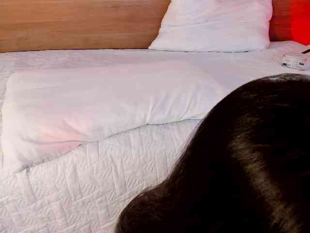 thamiina webcam